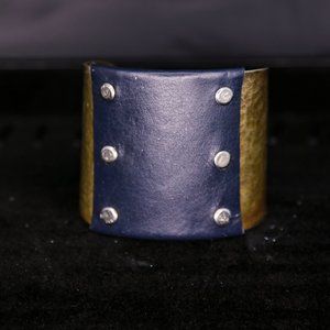 unique design cuff